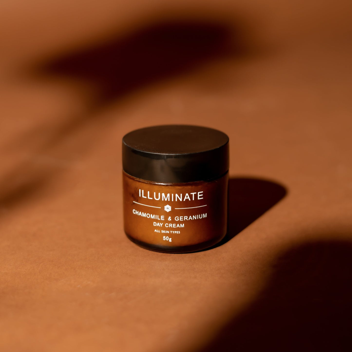 Illuminate - Day cream with Chamomile and Geranium